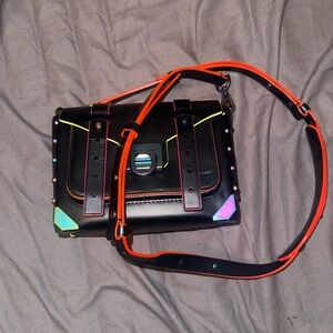 Micheal Kors Manhattan Medium Contrast-Trim Leather Satchel